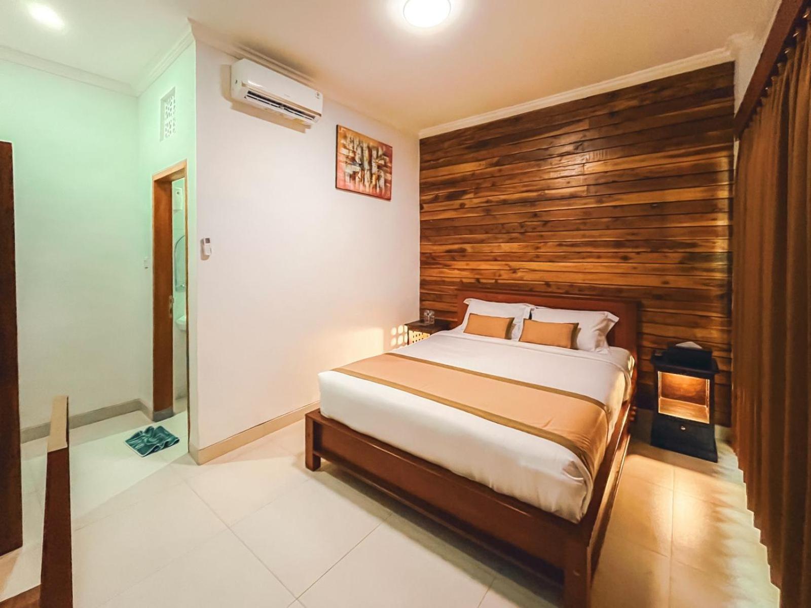 Rostika Hotel Sekumpul Pabean Buleleng Eksteriør billede