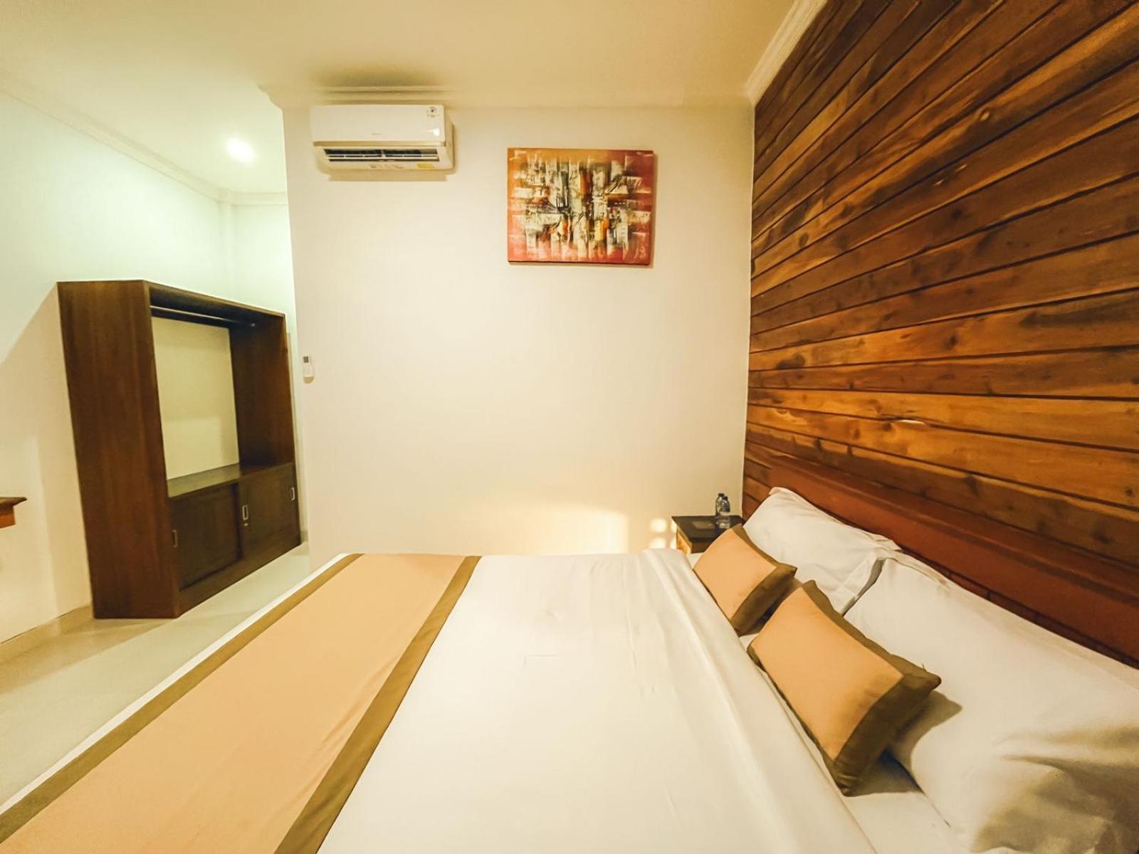 Rostika Hotel Sekumpul Pabean Buleleng Eksteriør billede